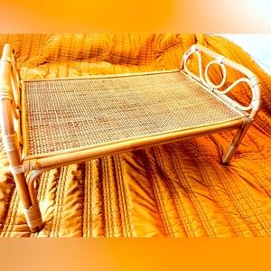 Wicker breakfast in bed tray